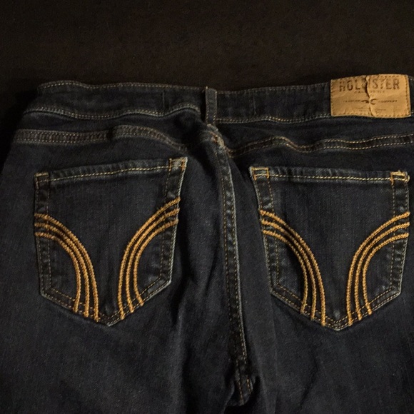 Jeans - Picture 2 of 3